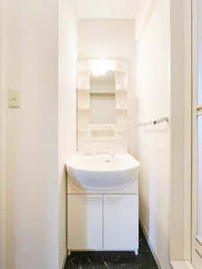 ヴィンヤードハウスⅢ 0202号-9