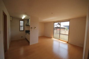 シャーメゾンロイヤルヒルズⅡ 0103号-5