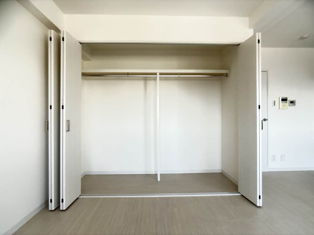 ＯＤＮＩＺ６６ 0610号-4