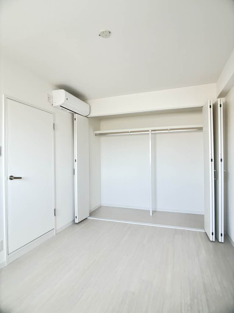 ＯＤＮＩＺ６６ 0610号-5