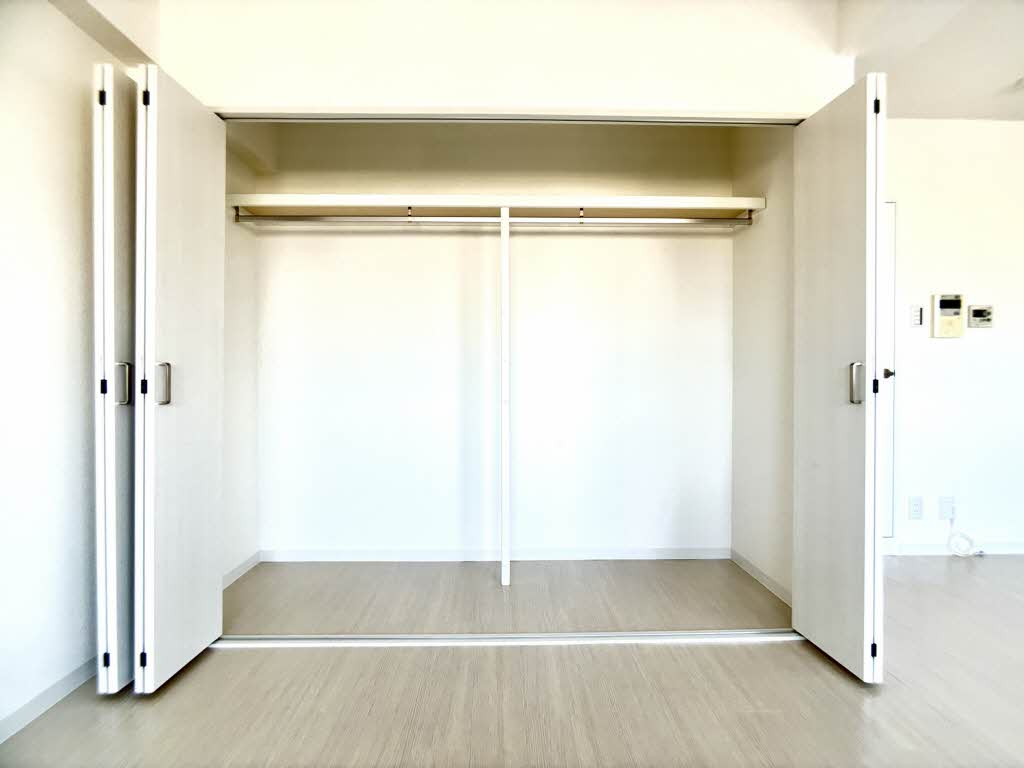 ＯＤＮＩＺ６６ 0710号-9