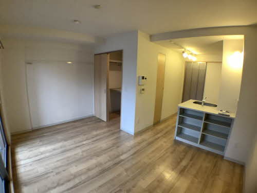 ヴィラ・ソレーユ　高槻町 0303号-2