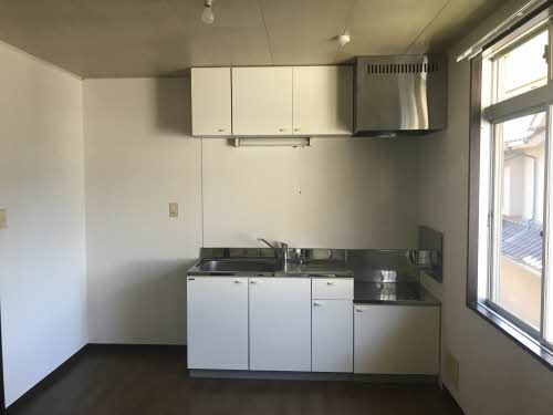 タウニィ料理松 B201号-2