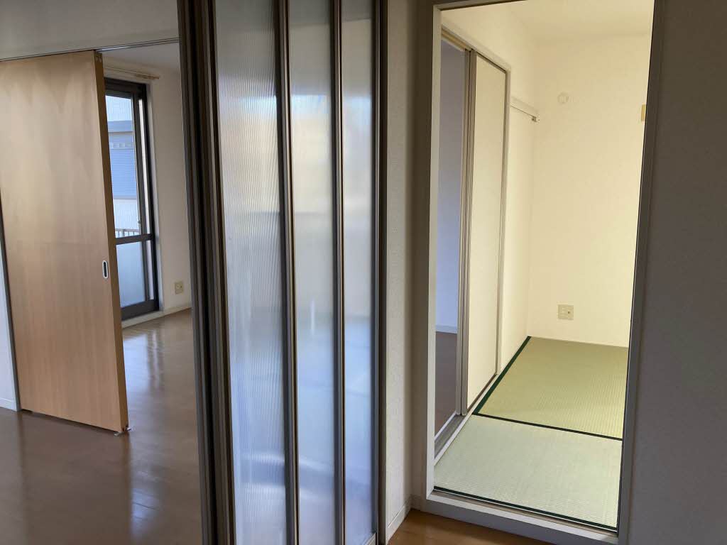 エクセレンス六十谷 0101号-6