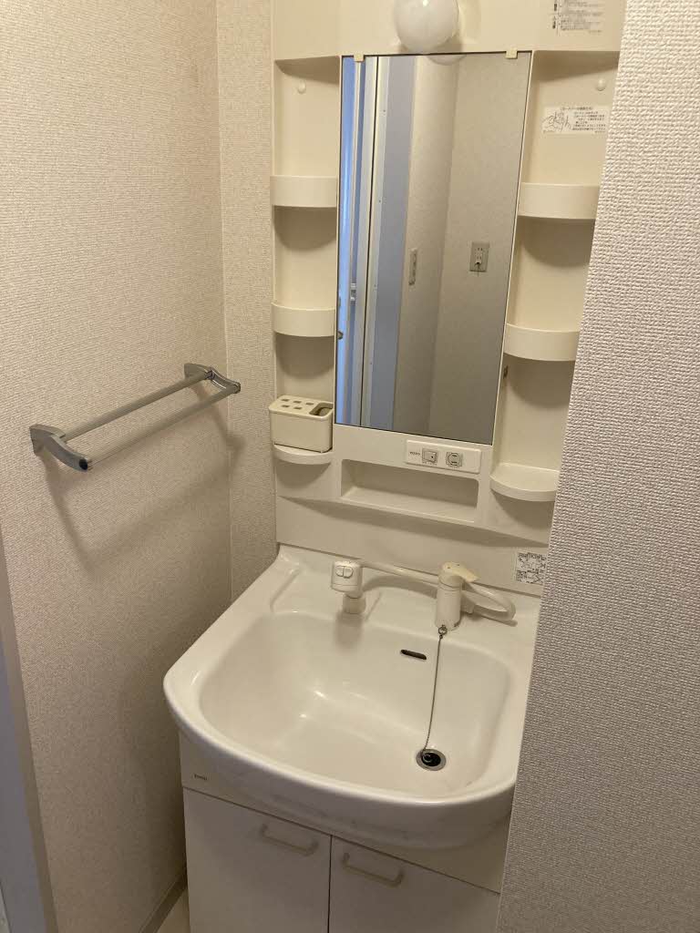 エクセレンス六十谷 0101号-10