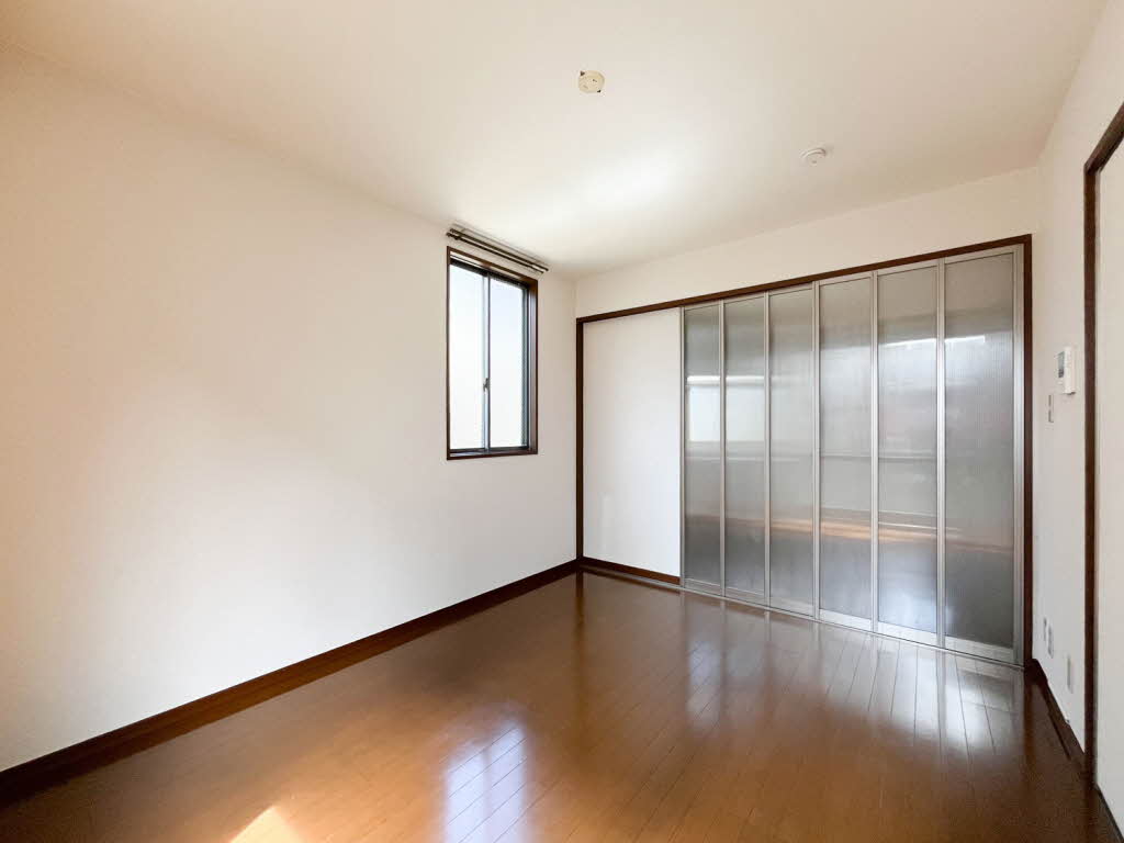 シャーメゾン赤坂台 0102号-5