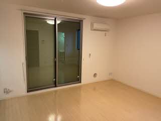 リヴェール紀三井寺 0101号-2