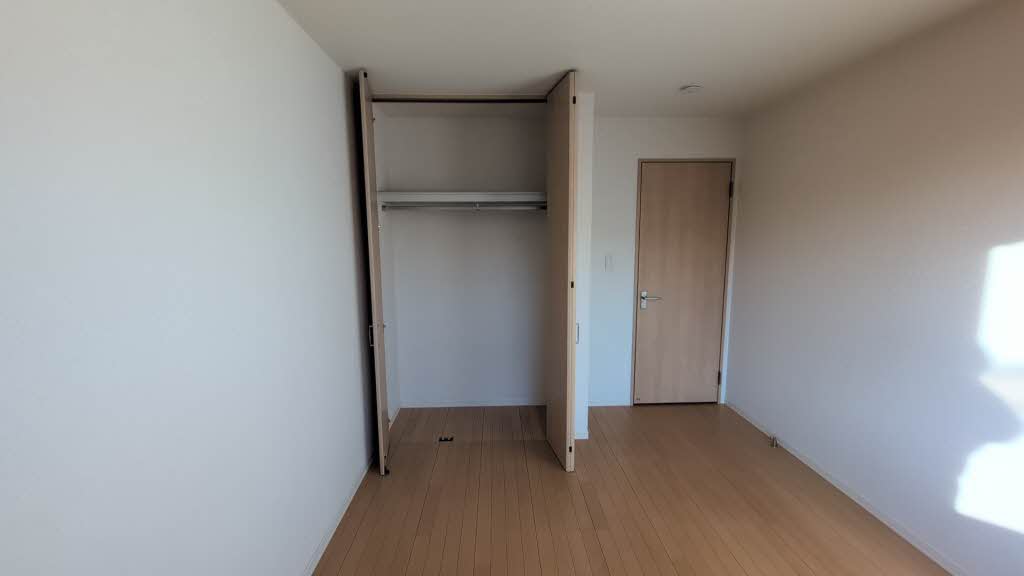 シャーメゾン下中島 0102号-6