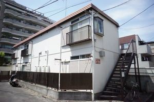 アゼリア駒場