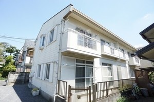 ファミ－ル小柳 102号-1