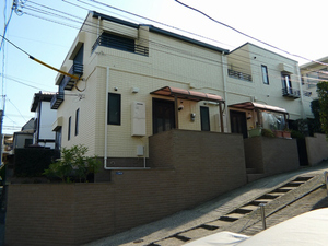 ア－バンフラッツ山王 102号-1