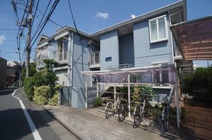 ア－バン・クレスト