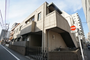 フラット・パイン