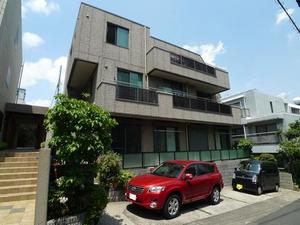 クレール南青山