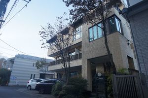 フラッツ　ビエナ