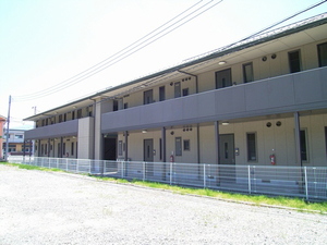 メイプルリーフタウンＡ 203号-1