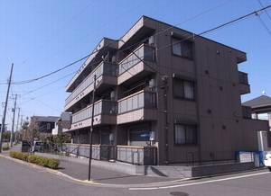 ヴィラ　マルーン