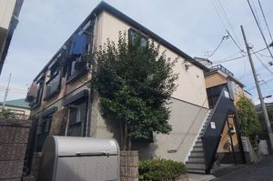 マ・メゾンＫ＆Ｈ 202号-1