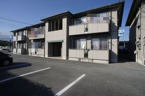 シャーメゾンドリームＢ 102号-1