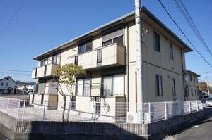 シャーメゾン内藤Ｂ