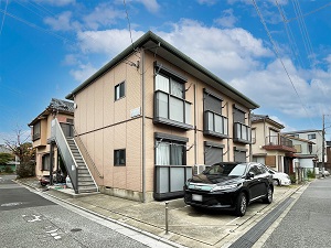 イースト・コート