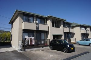 シャーメゾン山田Ｃ 202号-1