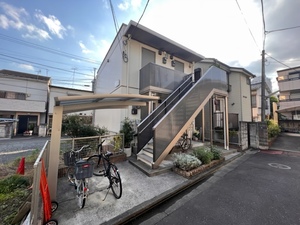 ＣＵＲＲＥＮＴＳ