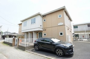 クワトロ　Ｅ 201号-1