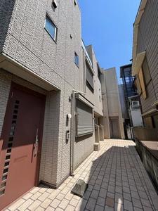 タウンコート初台 101号-1