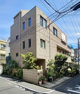 シャーメゾン南六郷