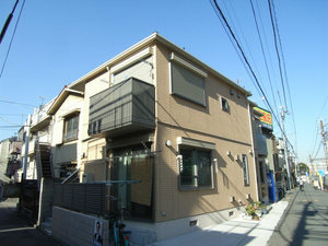 レフィナード山王 202号-1