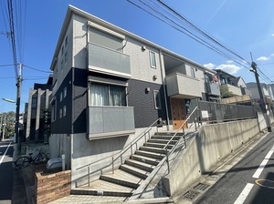 プレジールヴァン 201号-1