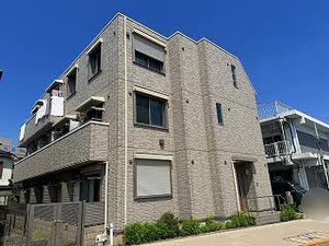 メゾン　エコーラ