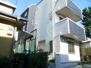 エム　キューブ