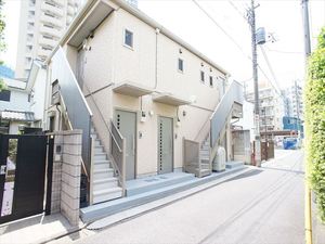 ウインズガ－デン 102号-1