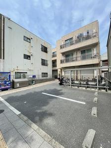 ラ　メゾン小豆沢 102号-1