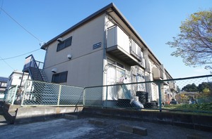 ジュネス伊勢山　Ⅱ 103号-1