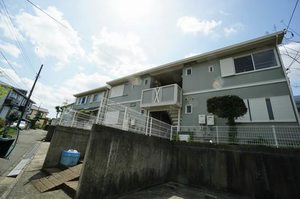 テラス大辻　Ａ 101号-1