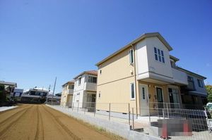 シャーメゾン湘南 202号-1