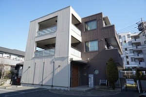 サウスコート海老名 302号-1