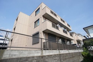 メゾンドールＳＡＫＵＲＡ 102号-1