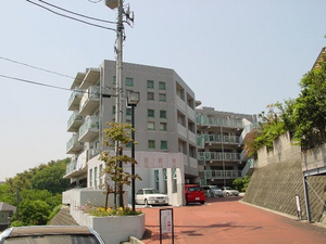 グランドメゾン氷取沢