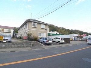 ジュネス鎌倉 103号-1