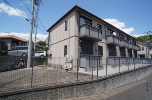 ラフィーネ日吉台　Ｄ 101号-1