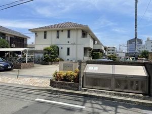 フォンターナ 202号-1