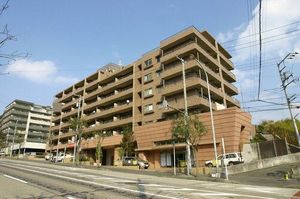 ウエストヴァレィー壱番館 302号-1