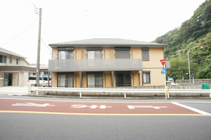 ヒルサイドたかとり 203号-1