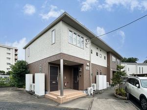 フローラ真和３番館 103号-1