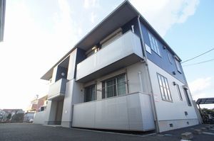 リバーヒルズ 102号-1