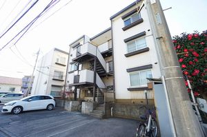 第一　堂坂　ハイツ 302号-1